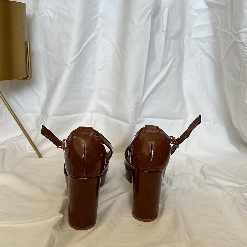 Chunky Sandal Heel - Picture 2 of 4